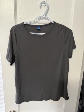 Old Navy Gray Short Sleeve Ribbed Tee